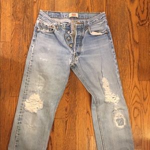 Vintage Levi 501 mom jeans